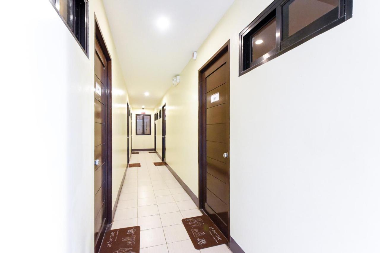 Oyo 112 Majesty Suites Quezon City Exterior photo